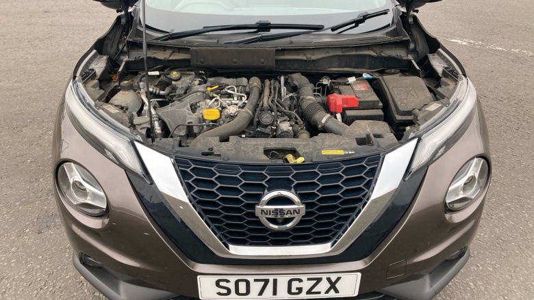 Nissan Juke 1.0 DiG-T 114 Tekna 5dr Petrol Hatchback